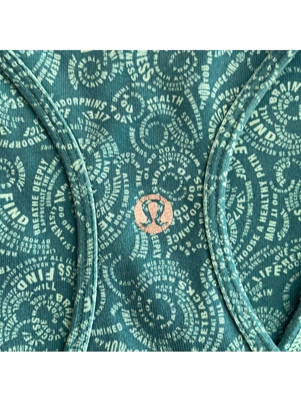 Lululemon Tank Top 🥰🥰 - Picture 3 of 3
